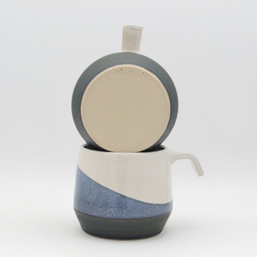 Tasse artisanale design en céramique